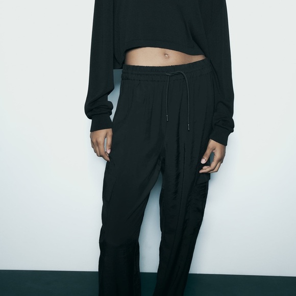 Zara ELASTIC WAIST CARGO PANTS Size:S - Picture 3 of 8